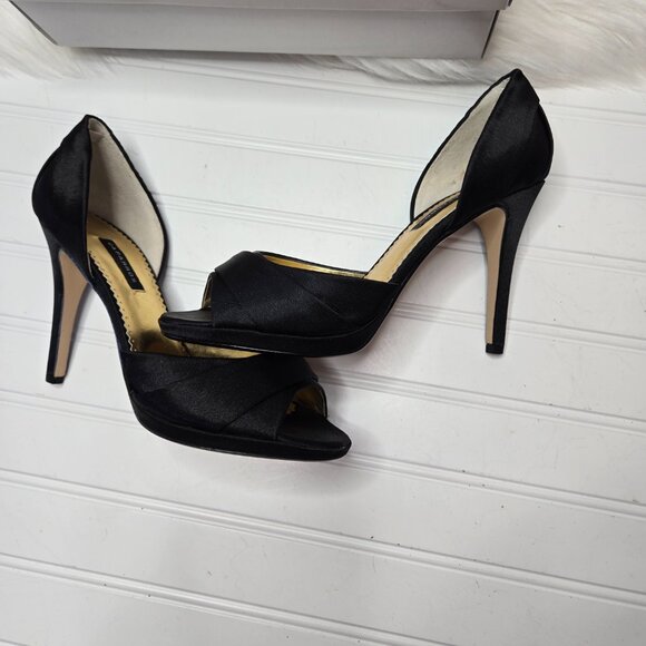 CAPARROS Lizzie Black Crepe D' Orsay Satin Heels New In Box Women's Size 9.5 - Picture 3 of 7